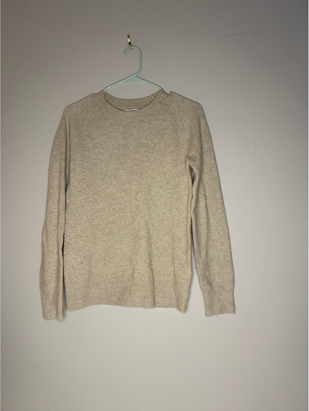 Amazon Essentials cream crewneck sweater